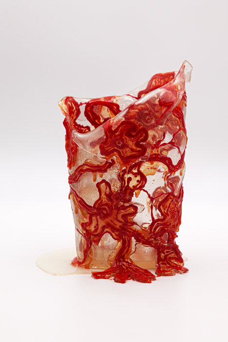 Paula-Cordoba-artwork-Cultural-wounds-vase01-preview-